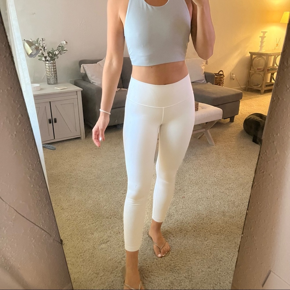 Lululemon yoga/running/exercise/workout leggings size 6 color white